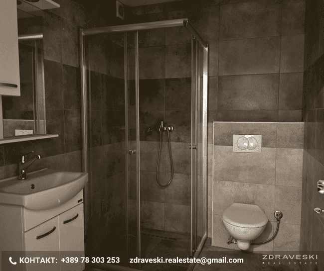 Се продава стан во Струга, позади хотел EMBLA - 2